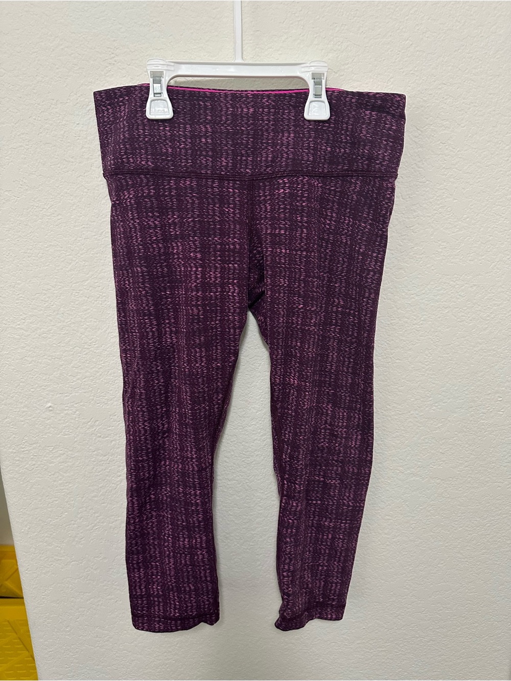Lululemon cropped leggings